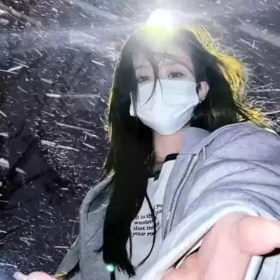 姚凡霜